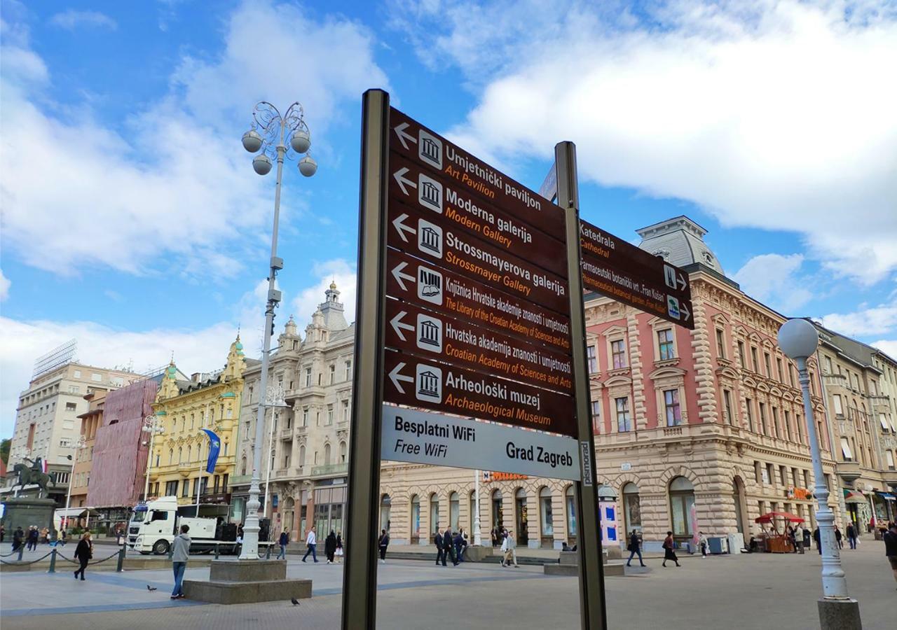 Luxurios And Historic Apartment "Shine" - Right On The Main Square Загреб Экстерьер фото